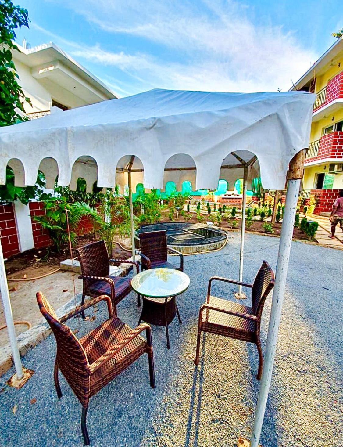 Sea Breeze 1 Bhk Apartment A12 Calangute,North Goa Nagoa Eksteriør bilde
