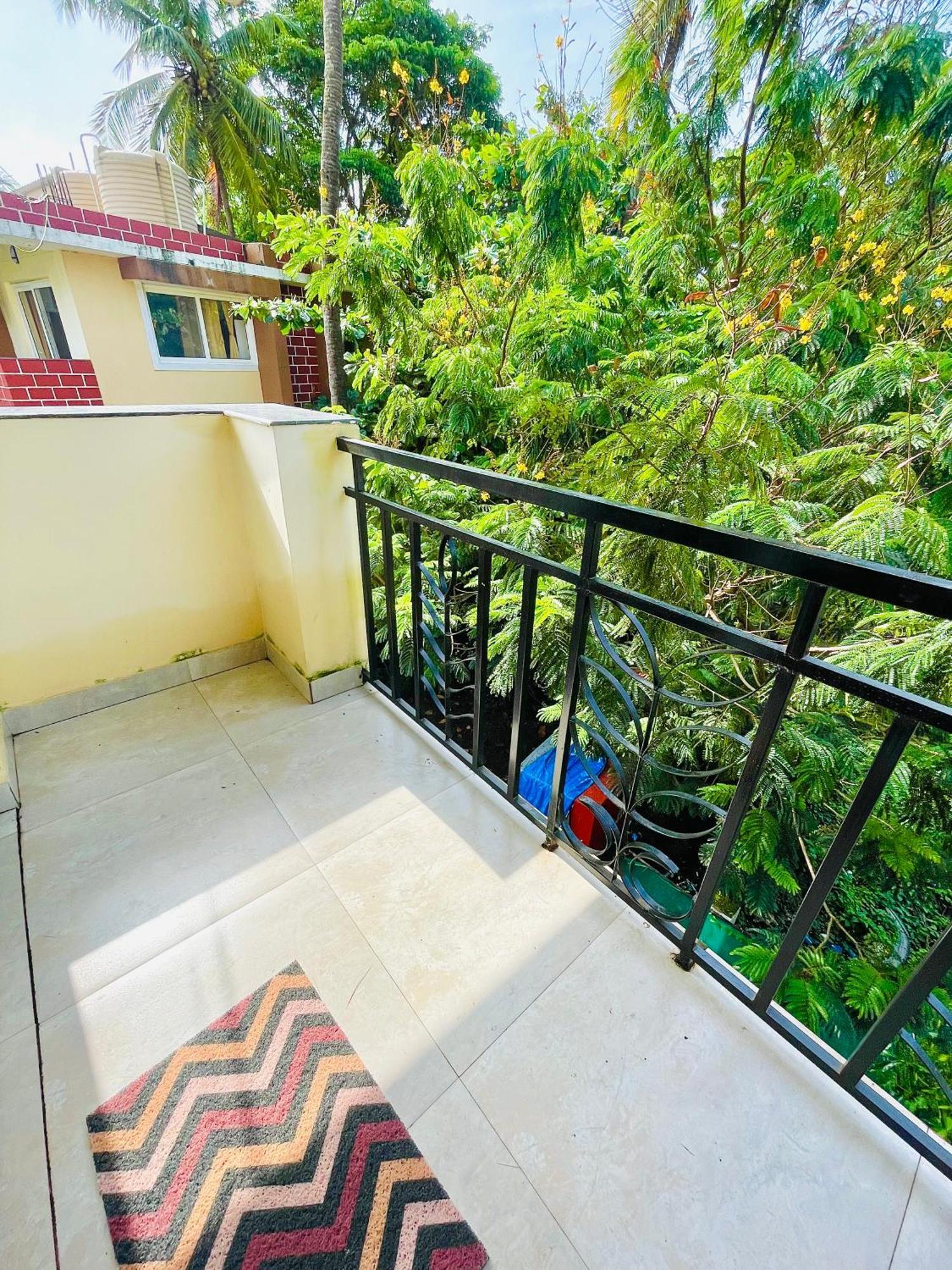 Sea Breeze 1 Bhk Apartment A12 Calangute,North Goa Nagoa Eksteriør bilde